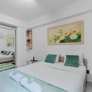  Apartament Central Studio Emerald