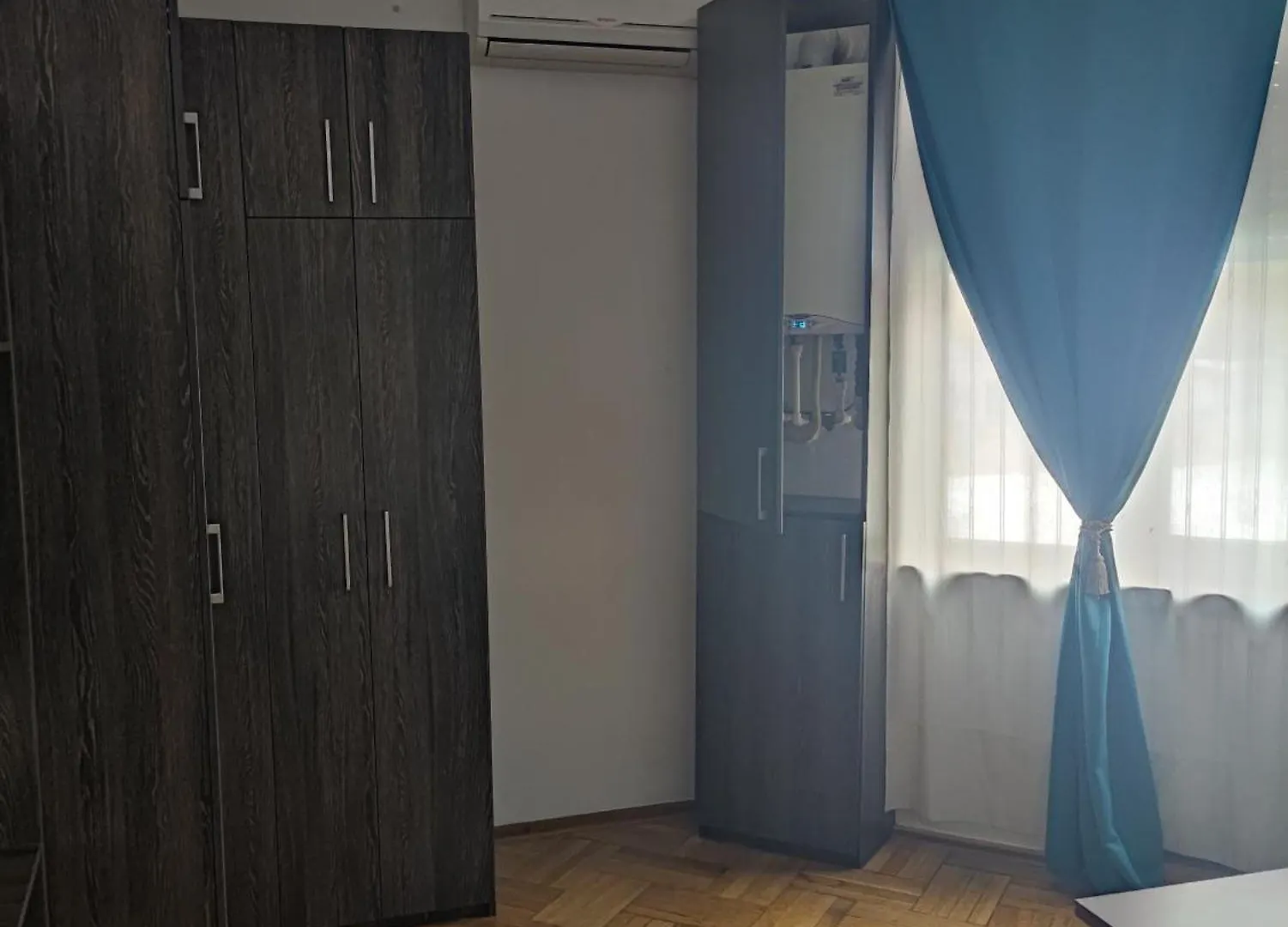 Christie'S Central Apartment Bucharest Romania