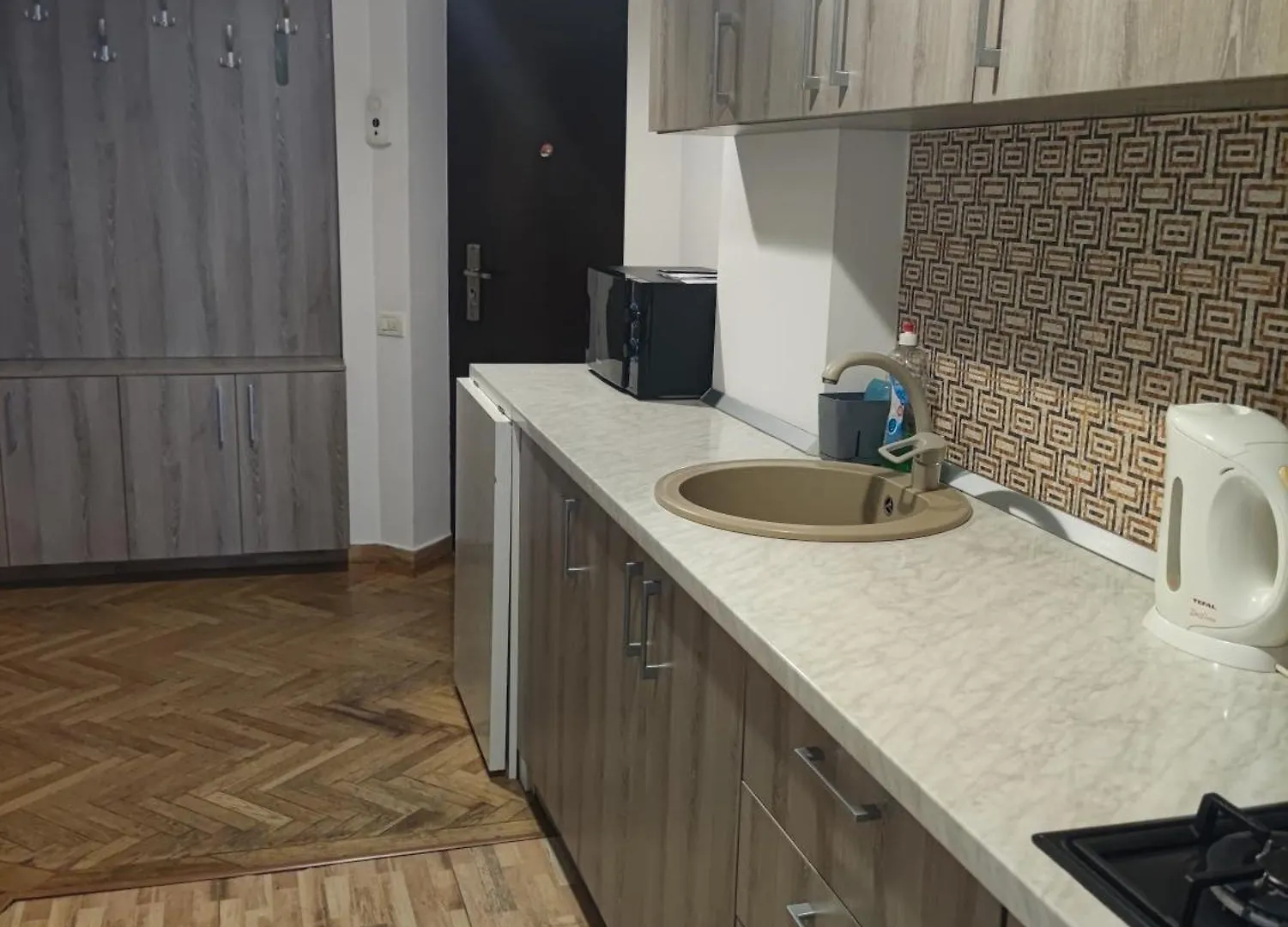 Christie'S Central Apartment Bucharest